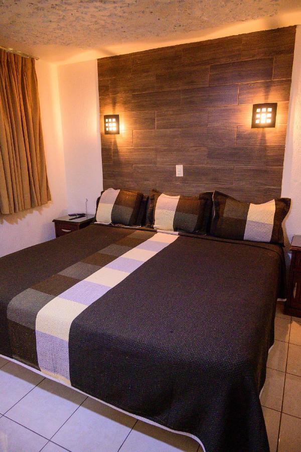 Hotel Acuario En Ocotlan Dış mekan fotoğraf