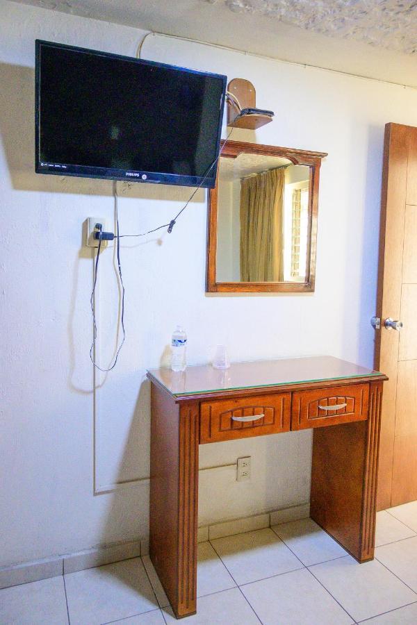 Hotel Acuario En Ocotlan Dış mekan fotoğraf