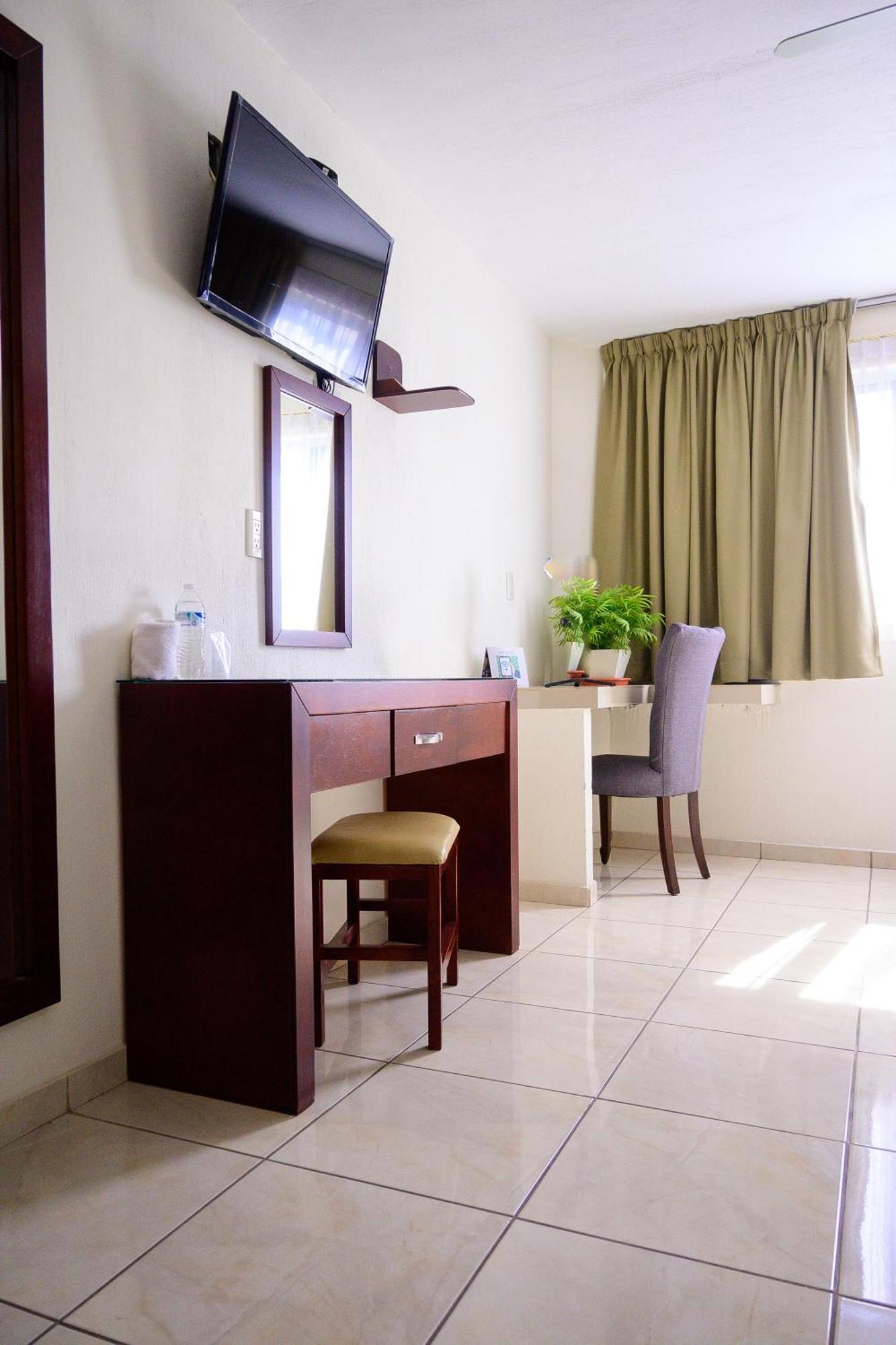 Hotel Acuario En Ocotlan Dış mekan fotoğraf