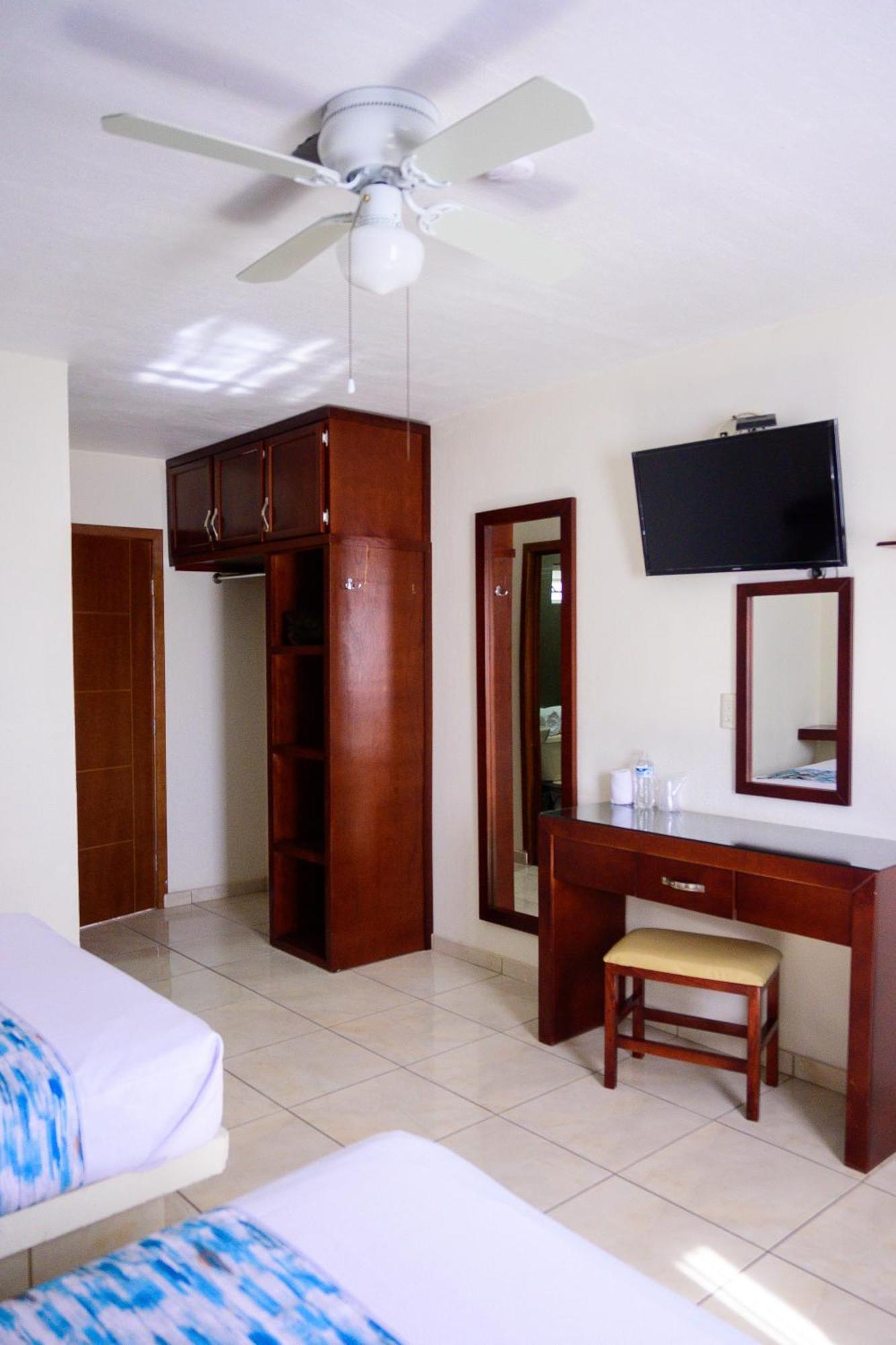 Hotel Acuario En Ocotlan Dış mekan fotoğraf
